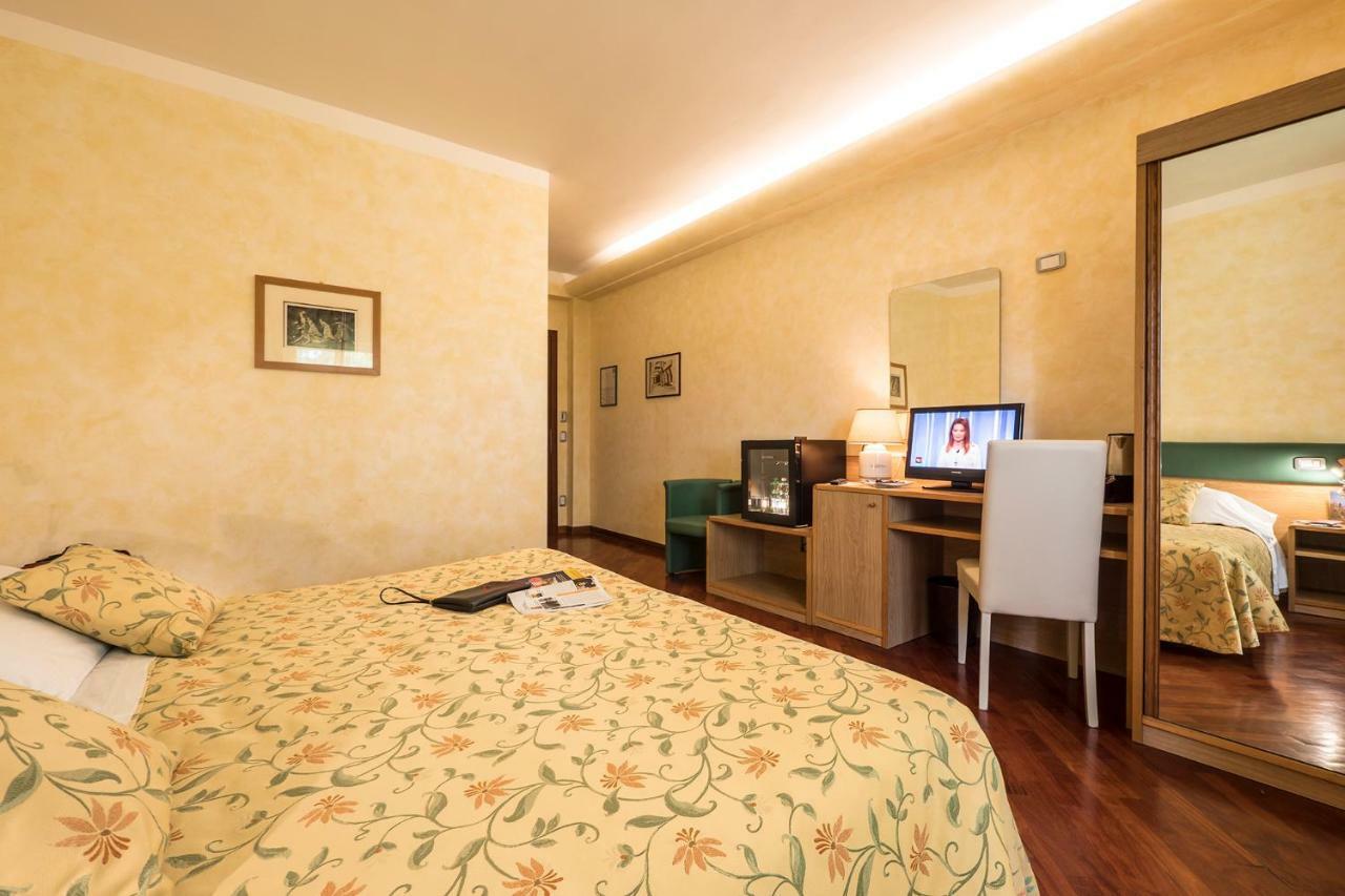 Hotel Vega Perugia Exteriér fotografie